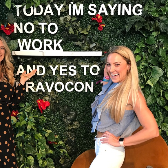 Viva Aviva Magnolia Chambray Top EUC - Picture 14 of 16